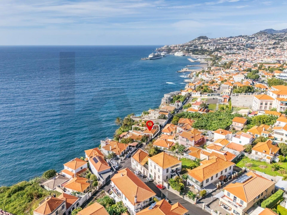 Moradia T2 para Venda em Funchal (Santa Maria Maior) Foto 15