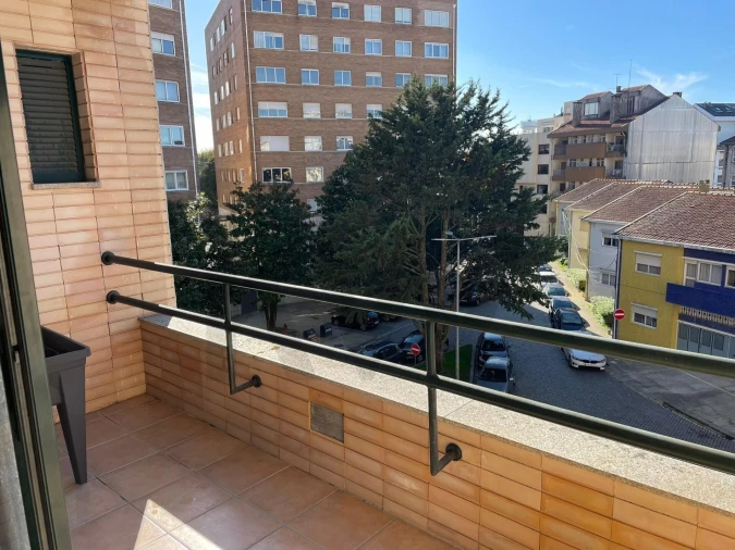 Apartamento T2 para Arrendamento em Bonfim Foto 7