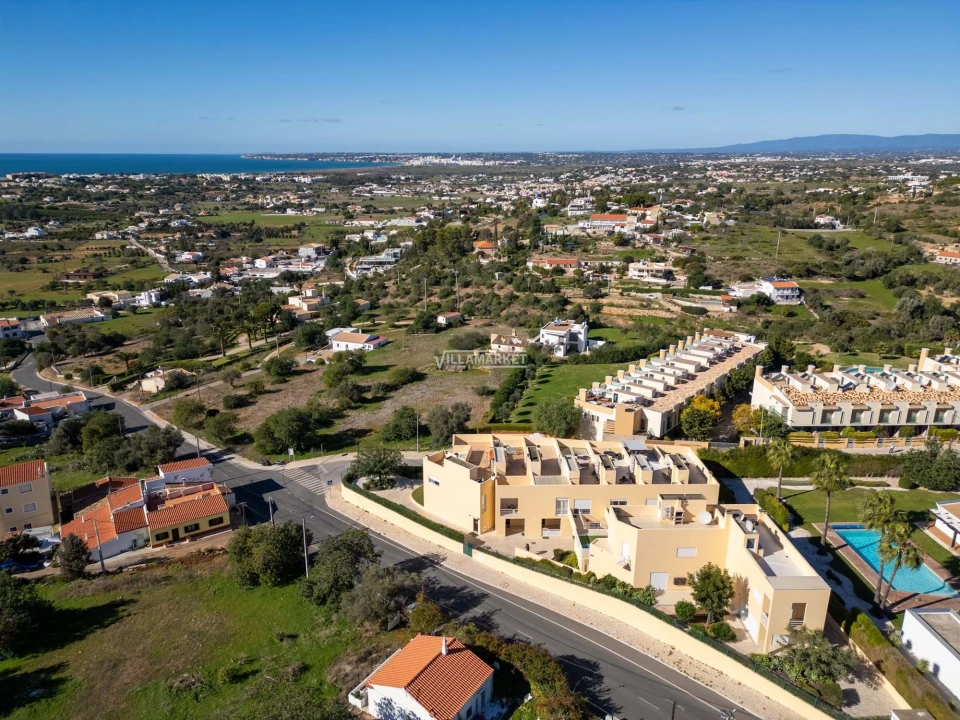 Moradia T2 para Venda em Albufeira e Olhos de Água Foto 40