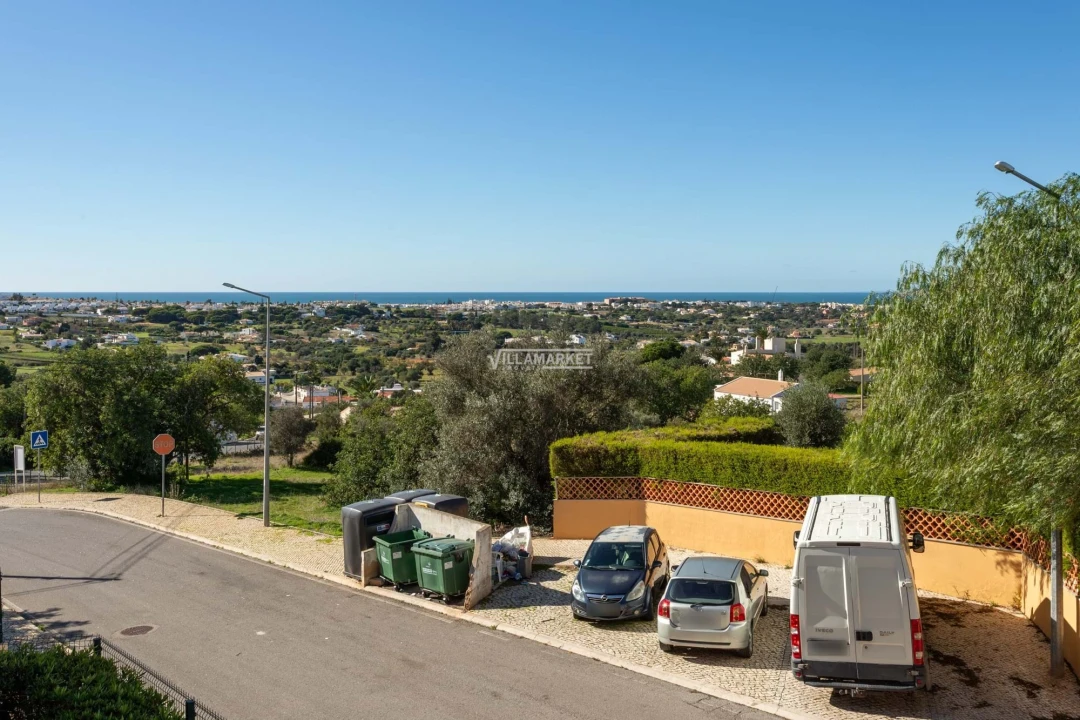 Moradia T2 para Venda em Albufeira e Olhos de Água Foto 25