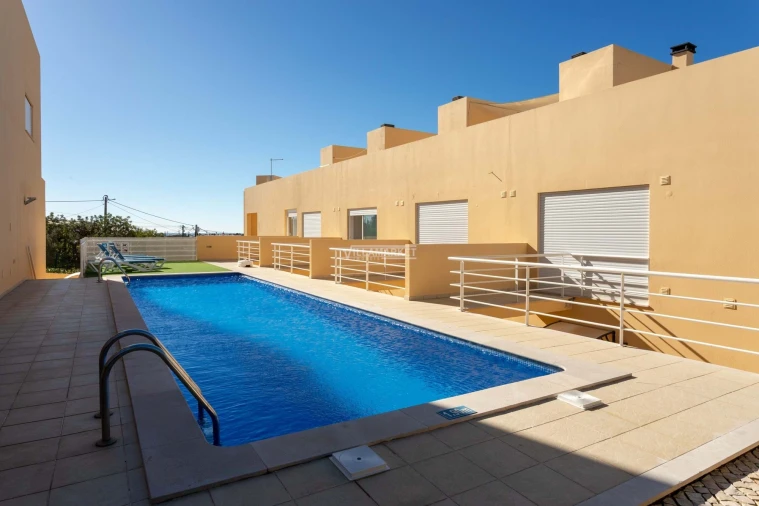 Moradia T2 para Venda em Albufeira e Olhos de Água Foto 18