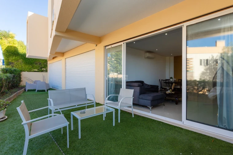 Moradia T2 para Venda em Albufeira e Olhos de Água Foto 10