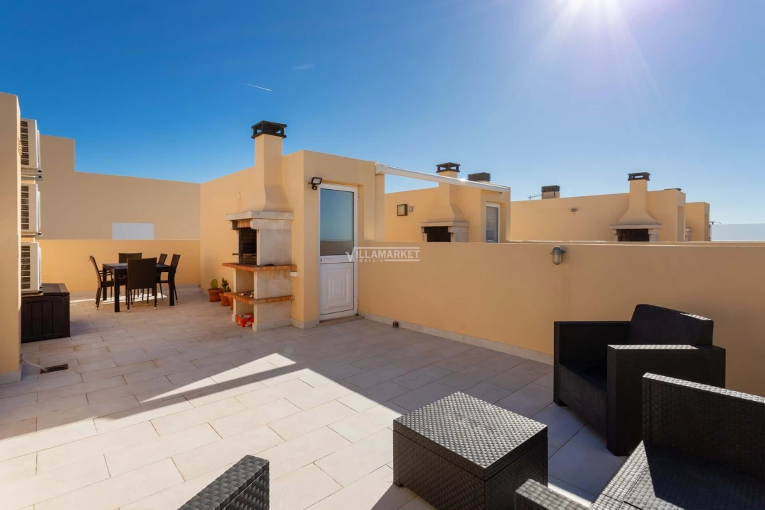 Moradia T2 para Venda em Albufeira e Olhos de Água Foto 33