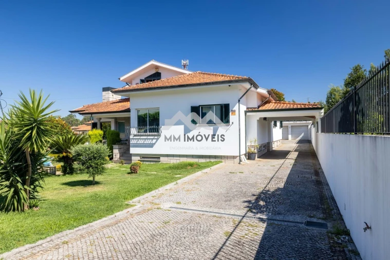 Moradia T5 para Venda em Gondomar (São Cosme), Valbom e Jovim Foto 67