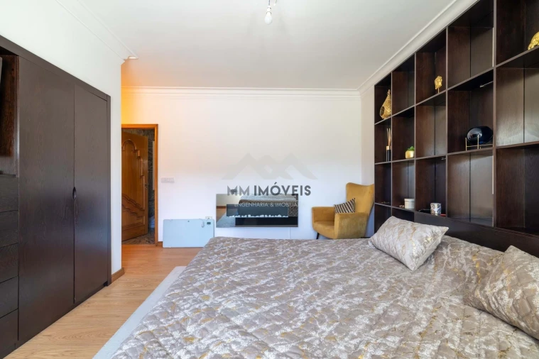 Moradia T5 para Venda em Gondomar (São Cosme), Valbom e Jovim Foto 22