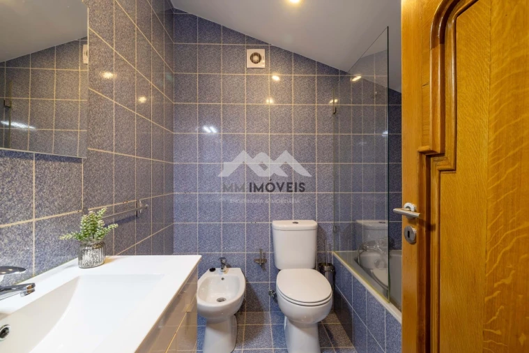 Moradia T5 para Venda em Gondomar (São Cosme), Valbom e Jovim Foto 50