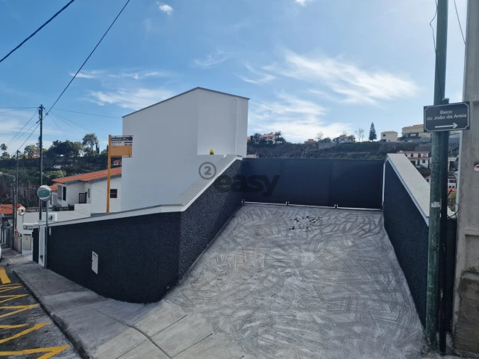 Moradia T2 para Arrendamento em Imaculado Coração de Maria Foto 20