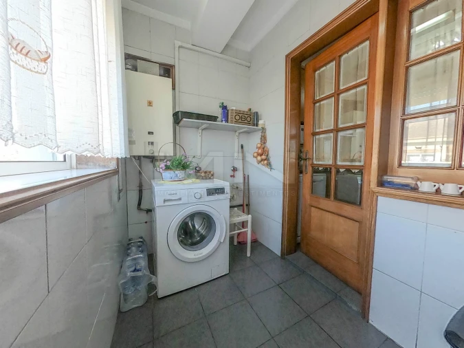 Apartamento T3 para Venda em Fânzeres e São Pedro da Cova Foto 27