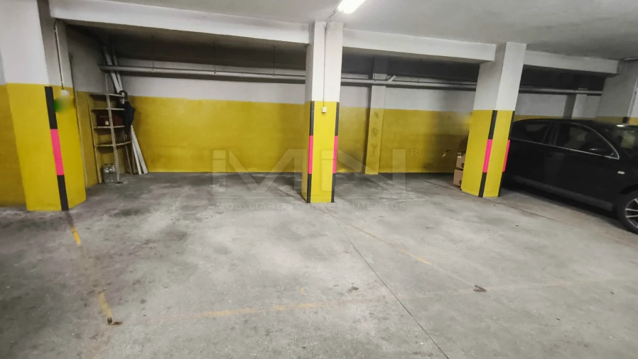 Apartamento T3 para Venda em Fânzeres e São Pedro da Cova Foto 46