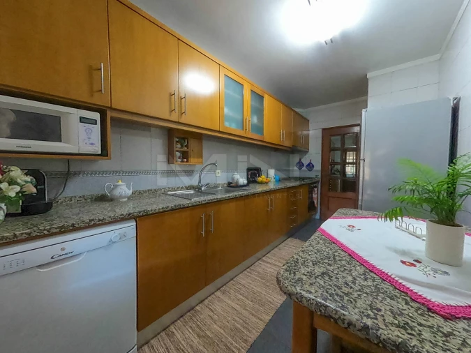 Apartamento T3 para Venda em Fânzeres e São Pedro da Cova Foto 22