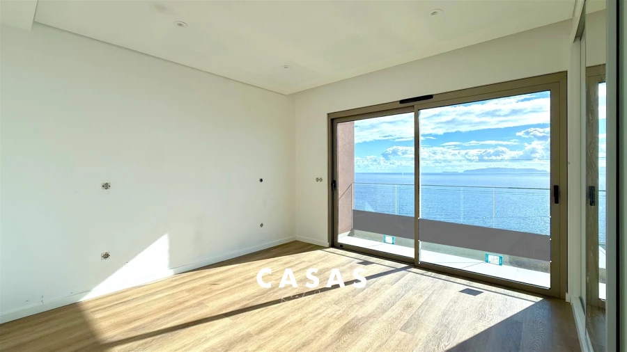 Moradia T3 para Venda em Santa Cruz Foto 16