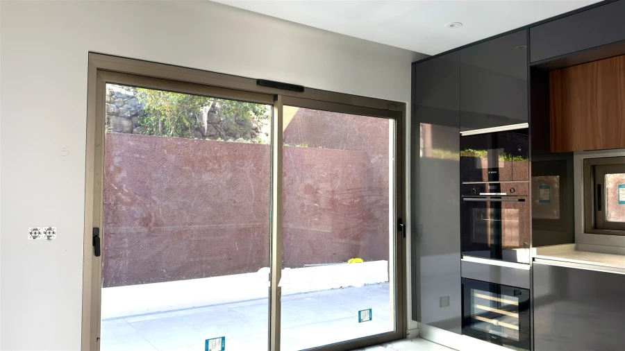 Moradia T3 para Venda em Santa Cruz Foto 11