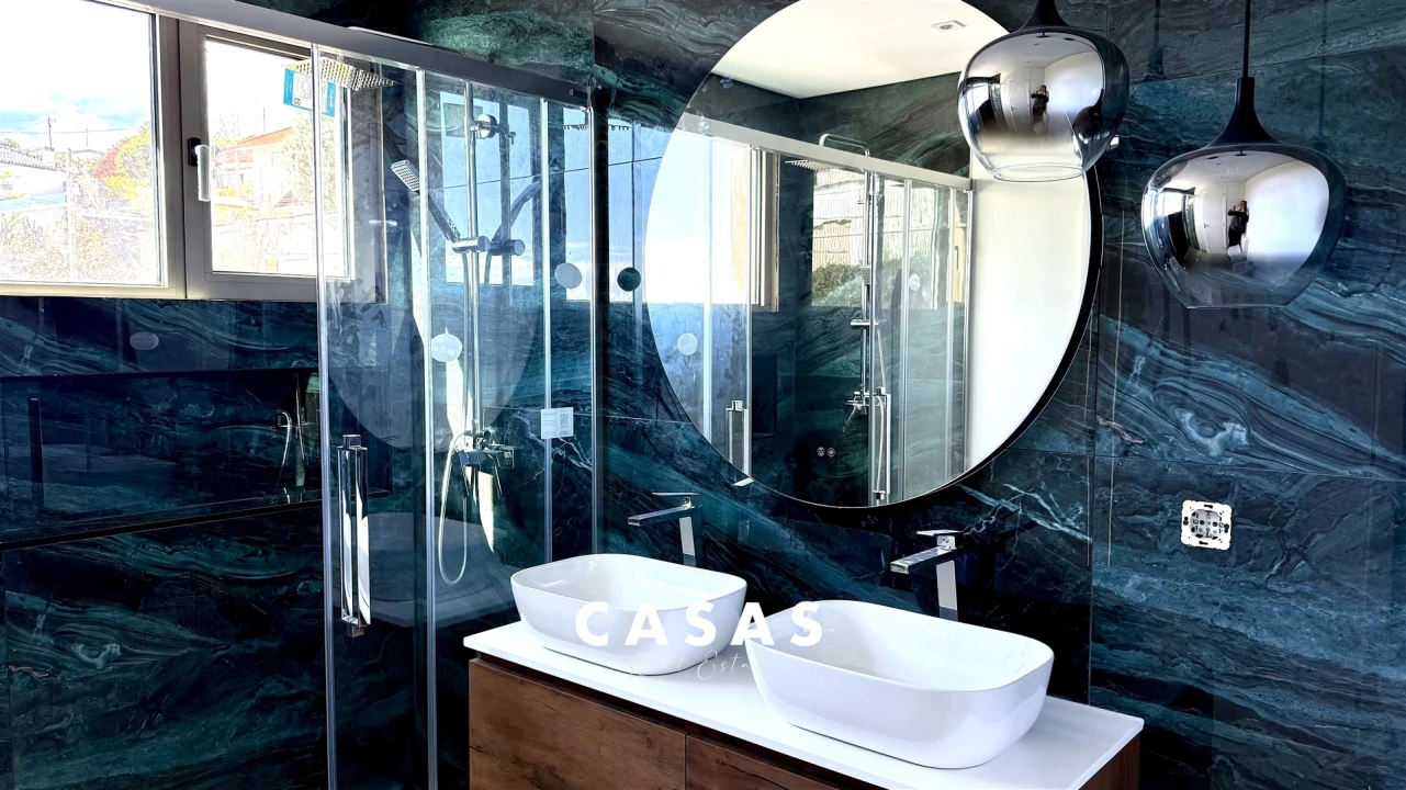 Moradia T3 para Venda em Santa Cruz Foto 23