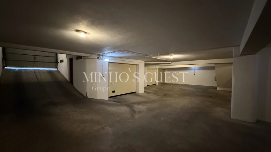 Apartamento T3 para Arrendamento em São Vitor (Braga) Foto 22