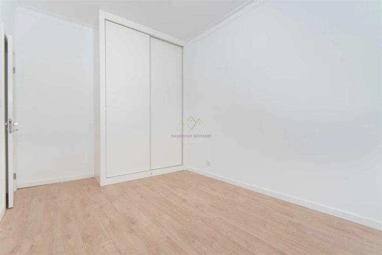 Apartamento T2 para Venda em Almada, Cova da Piedade, Pragal e Cacilhas Foto 16
