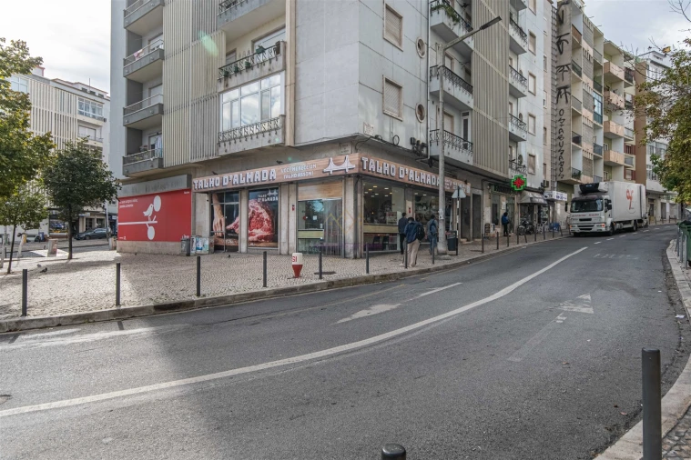 Apartamento T2 para Venda em Almada, Cova da Piedade, Pragal e Cacilhas Foto 20