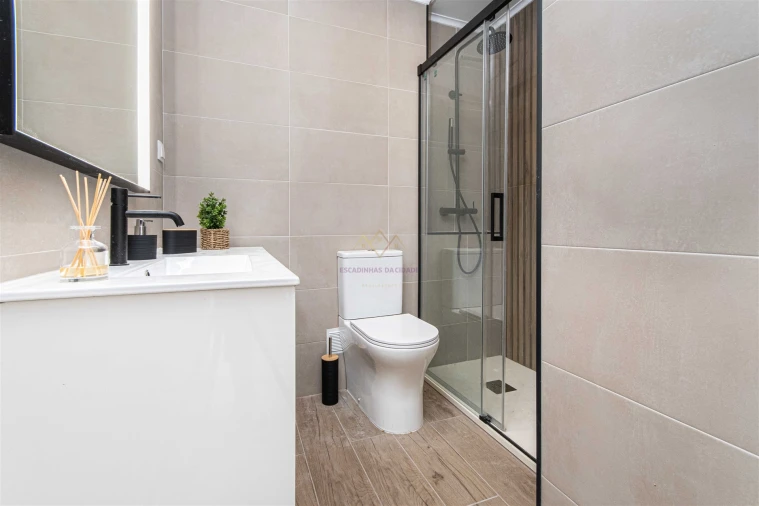 Apartamento T2 para Venda em Almada, Cova da Piedade, Pragal e Cacilhas Foto 13