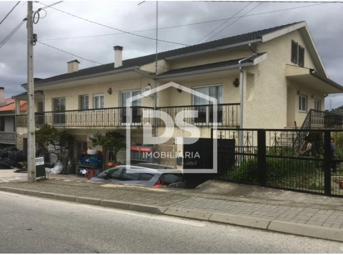 Moradia T6 para Venda em São Martinho das Chãs Foto 15