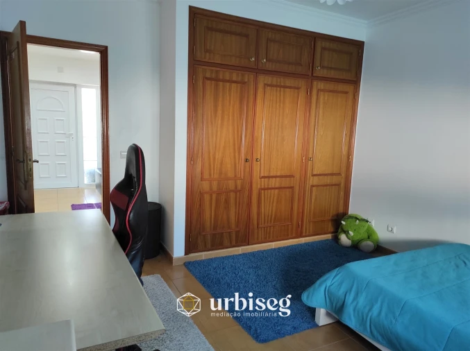 Moradia T4 para Venda em Tavarede Foto 29