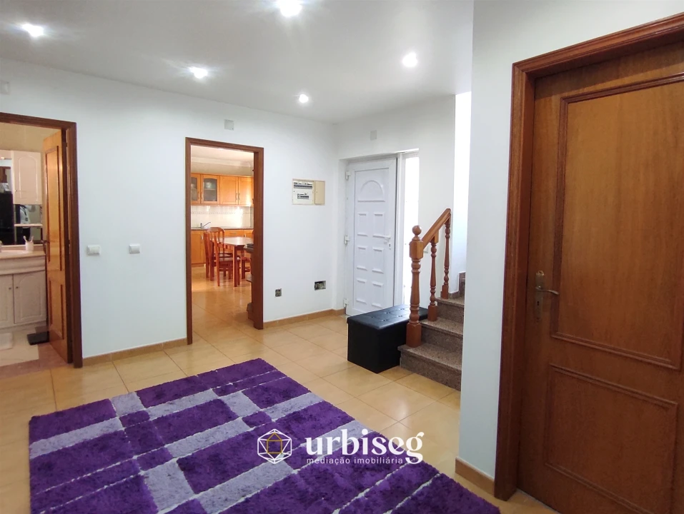 Moradia T4 para Venda em Tavarede Foto 21