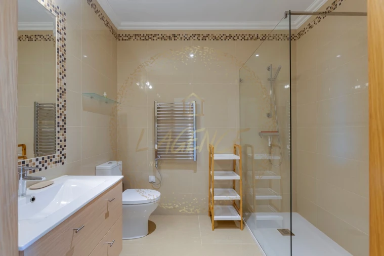 Apartamento T2 para Venda em Lagos (São Sebastião e Santa Maria) Foto 25