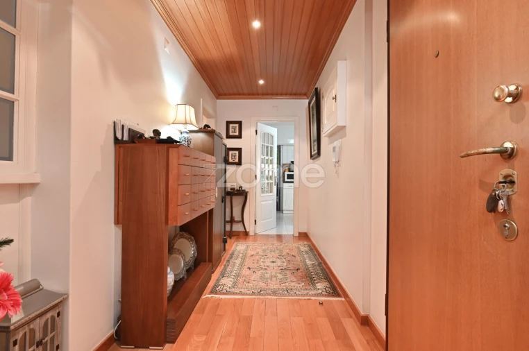 Apartamento T5 para Venda em Oeiras e São Julião da Barra, Paço de Arcos e Caxias Foto 10