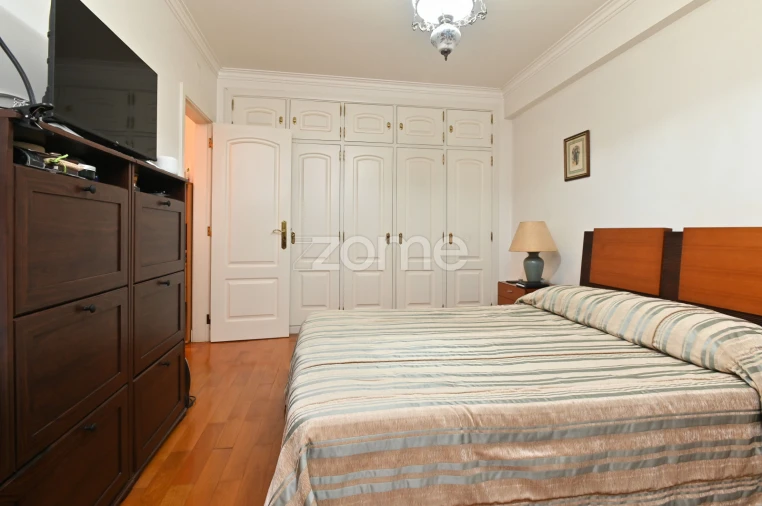 Apartamento T5 para Venda em Oeiras e São Julião da Barra, Paço de Arcos e Caxias Foto 17