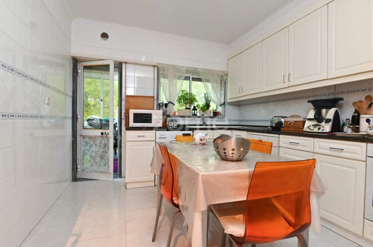 Apartamento T5 para Venda em Oeiras e São Julião da Barra, Paço de Arcos e Caxias Foto 18