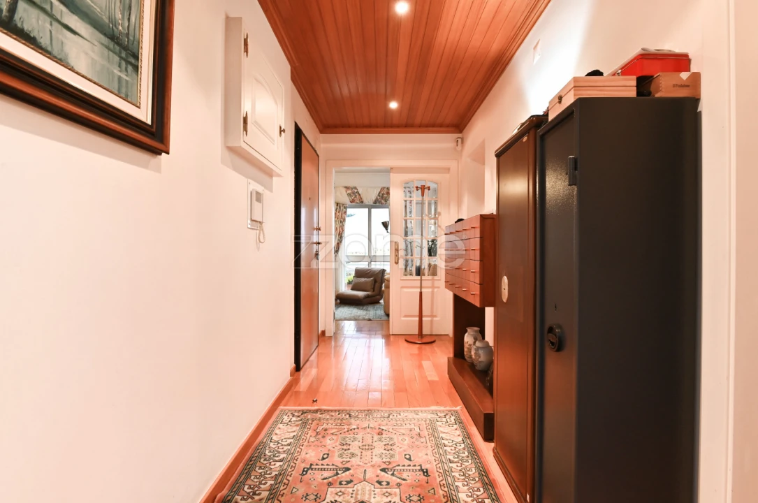 Apartamento T5 para Venda em Oeiras e São Julião da Barra, Paço de Arcos e Caxias Foto 8