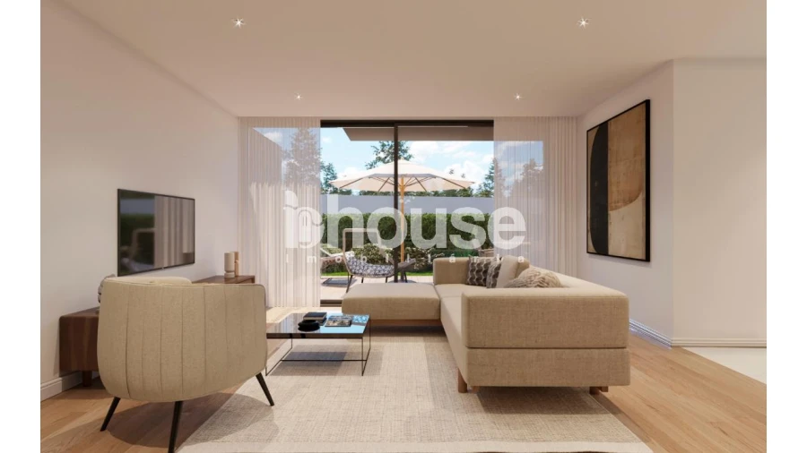 Moradia T3 para Venda em Aguas Santas Foto 7