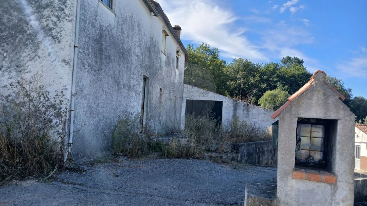 Moradia T3 para Venda em Semide e Rio Vide Foto 17