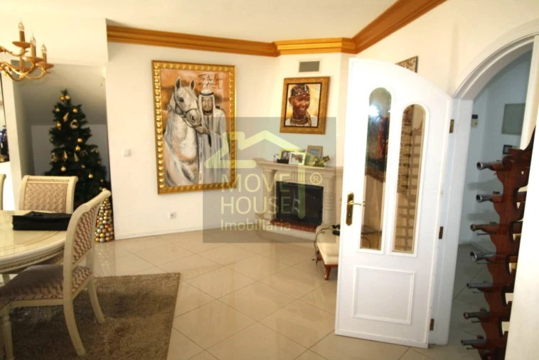 Apartamento T2 para Venda em Queluz e Belas