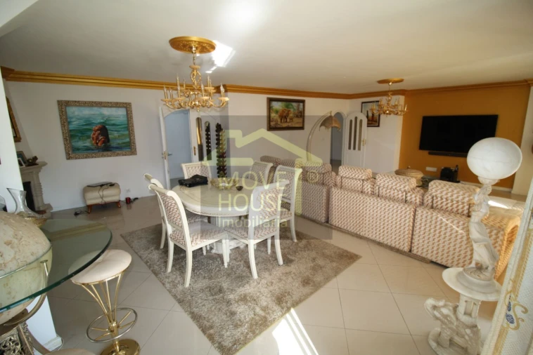 Apartamento T2 para Venda em Queluz e Belas Foto 6