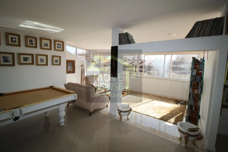 Apartamento T2 para Venda em Queluz e Belas Foto 9