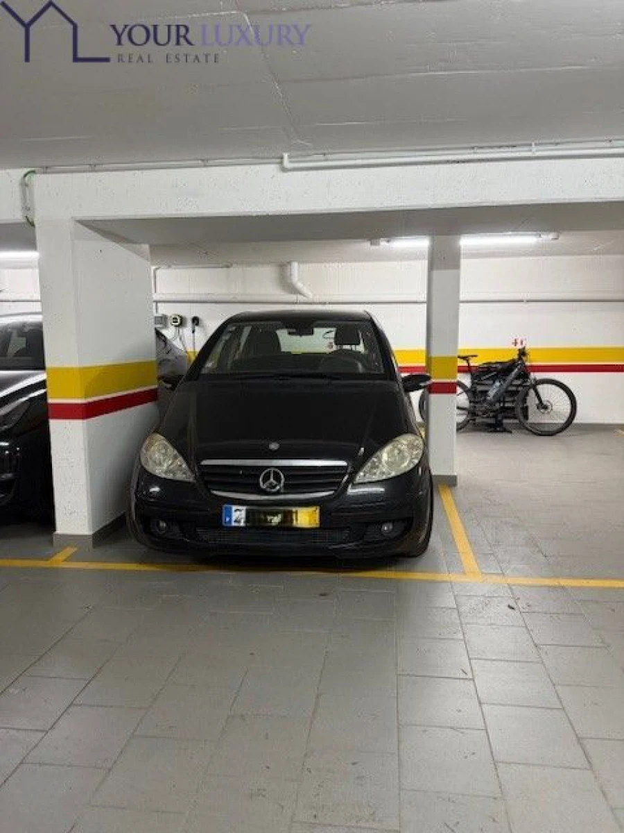 Apartamento T2 para Venda em Carcavelos e Parede Foto 25