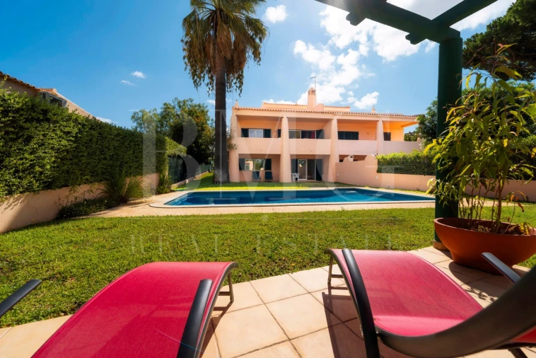 Moradia T3 para Venda em Quarteira Foto 64