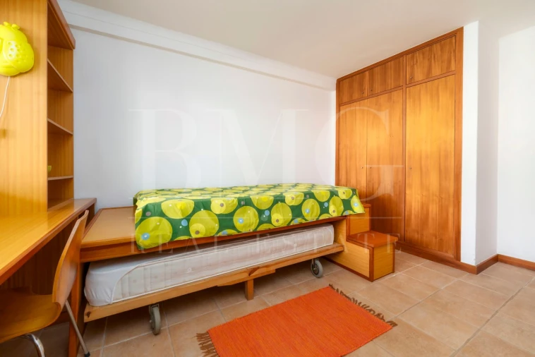 Moradia T3 para Venda em Quarteira Foto 48