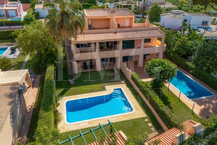 Moradia T3 para Venda em Quarteira Foto 74