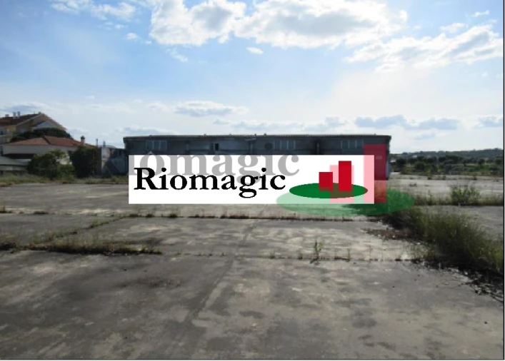 Armazém para Venda em Abrantes (São Vicente e São João) e Alferrarede Foto 2