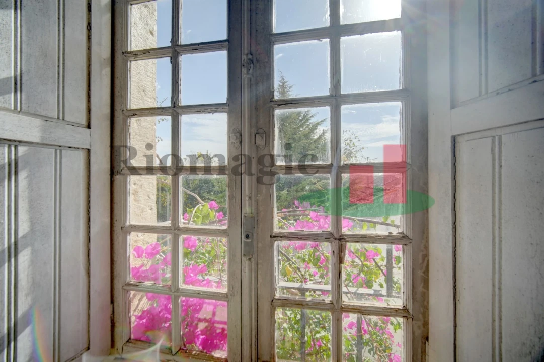 Moradia T5 para Venda em Almeirim Foto 12