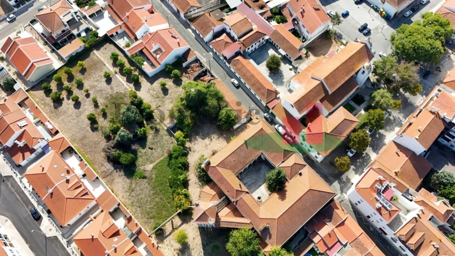 Moradia T5 para Venda em Almeirim Foto 7