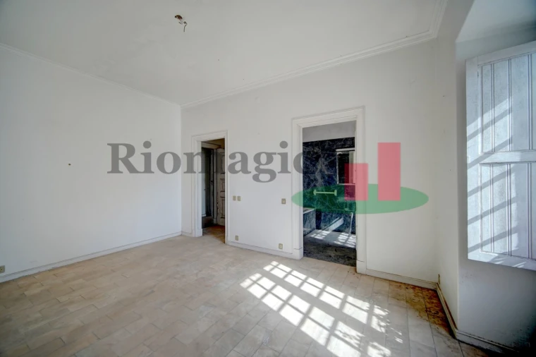 Moradia T5 para Venda em Almeirim Foto 11