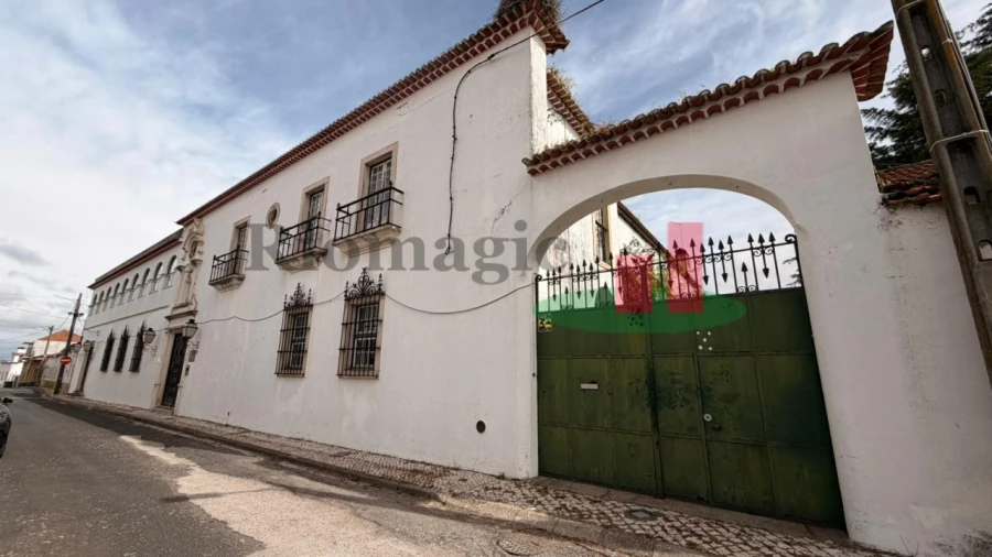 Moradia T5 para Venda em Almeirim Foto 130