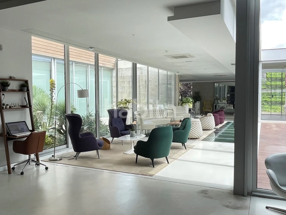 Negócio para Venda em Vila Cova da Lixa e Borba de Godim Foto 37