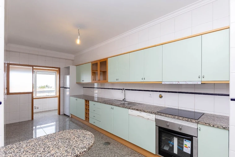 Apartamento T2 para Venda em São Felix da Marinha Foto 14