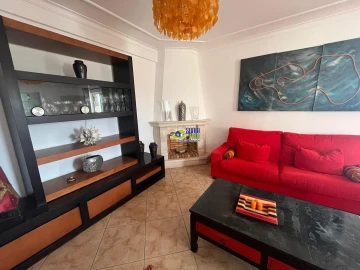 Moradia T7 para Venda em Algoz e Tunes