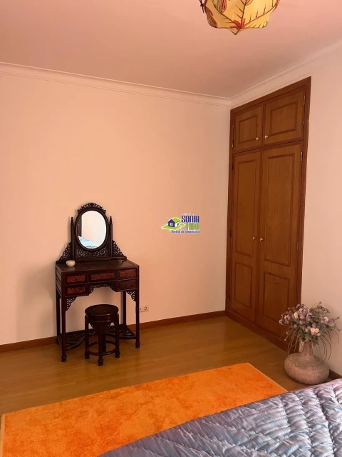 Moradia T7 para Venda em Algoz e Tunes