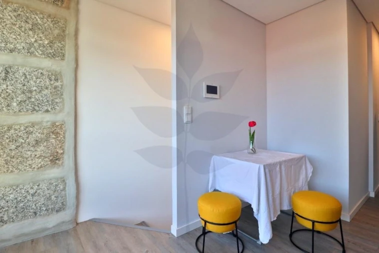 Prédio para Venda em Azurem Foto 31