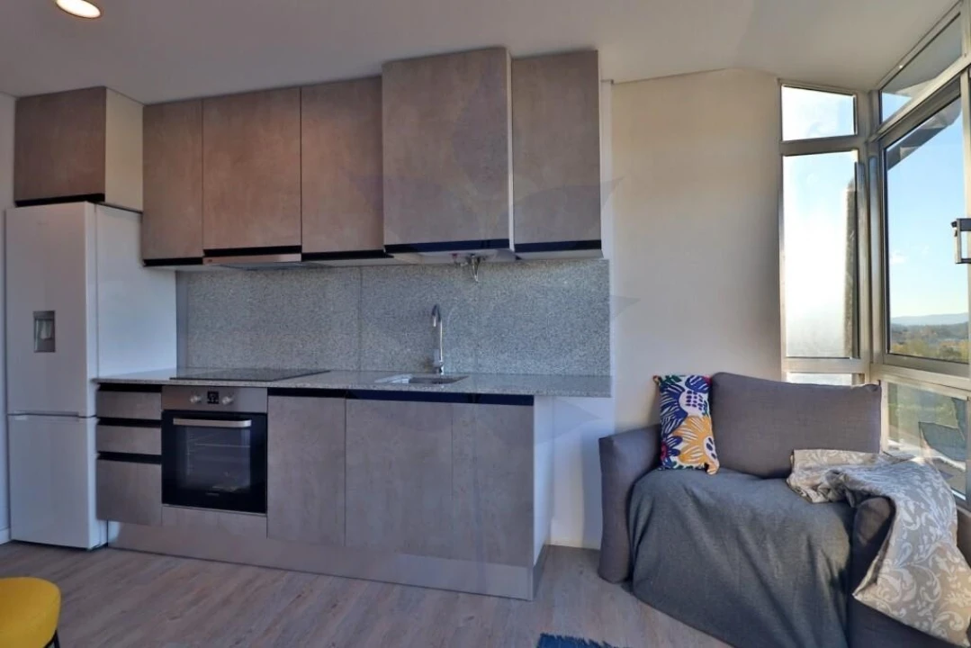 Prédio para Venda em Azurem Foto 3