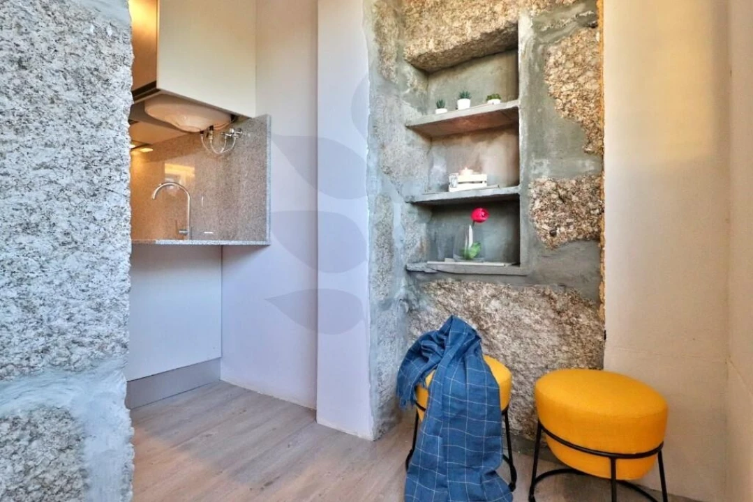 Prédio para Venda em Azurem Foto 11